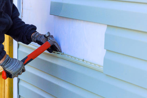 Reliable Siding Repair contractor in Horse Shoe, NC by Squared Siding