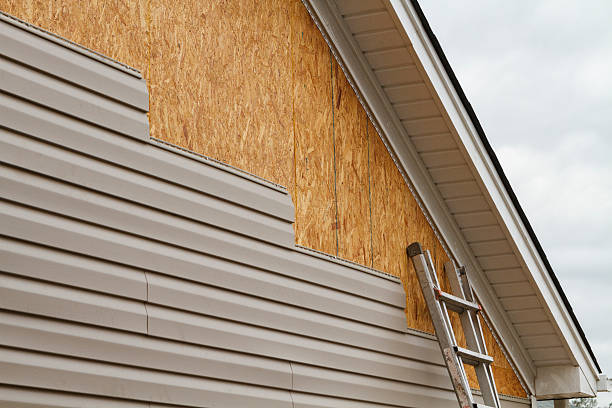 24/7 Emergency Siding Repair experts in Horse Shoe, NC